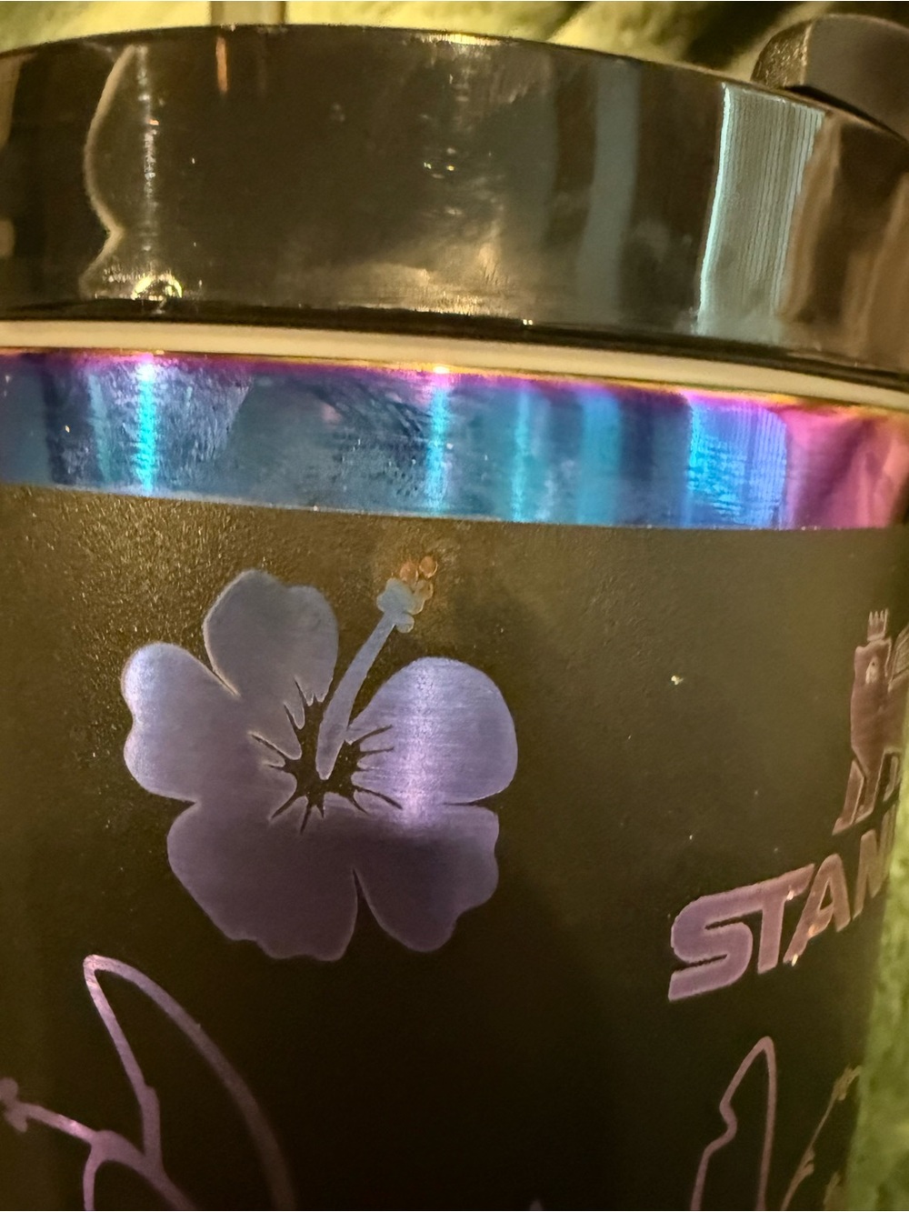 Stanley Chroma 40oz Tumbler Lid with Embossed Stitch print. Like New. - Picture 8 of 9